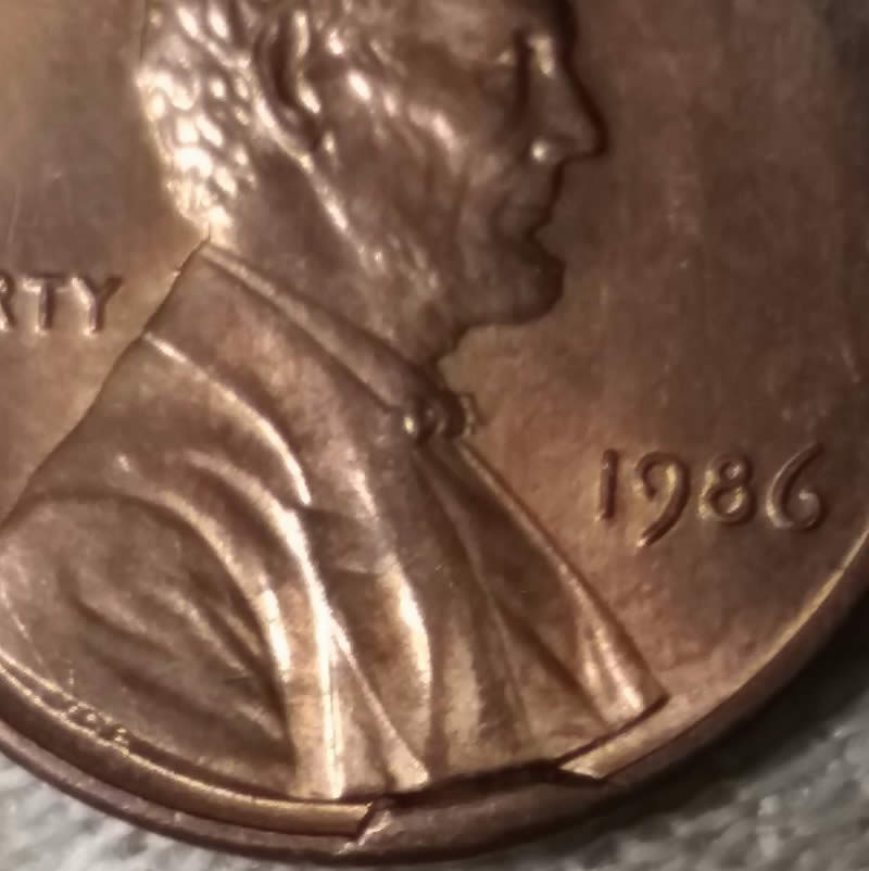 1986-P-Lincoln-Memorial-Cent-With-Nice-Size-Cud-Found-CRH!